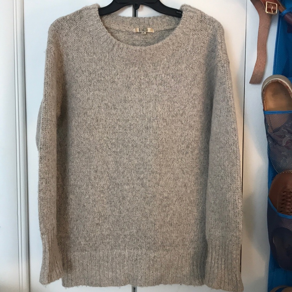 BB Dakota thick cozy sweater - Picture 2 of 2